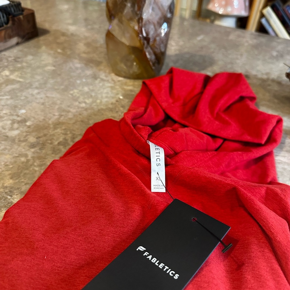 Fabletics Salsa Red 💃 Sweatshirt - Picture 11 of 11